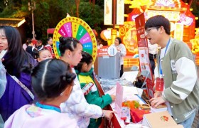 千灯映红棉 英雄耀湾区 “英雄花开英雄城”大篷车燃动南沙