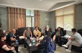 江西头雁之旅:百家争鸣天正蓝